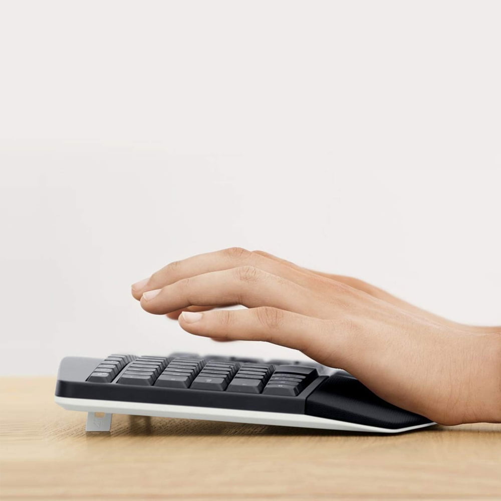 Logitech MK850 Performance-Wireless Keyboard-and-Mouse